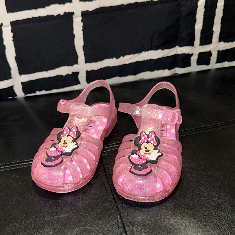 Toddler Minnie Mouse Jelly Sandals
Size 9